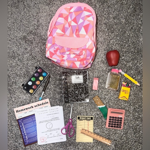 $5 DOLL ACCESSORIES SCHOOL SET. ADORABLE. $5 WHEN BUNDLED WITH 3 OR MORE ITEMS - Picture 2 of 16